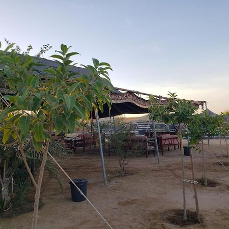 Hotel Royal Tours Permanent Camp Umm Lajj Exterior foto